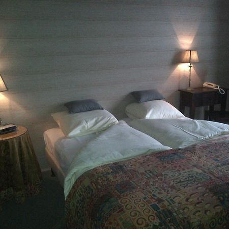 Chalet Sur Lesse Hotel Maissin Esterno foto