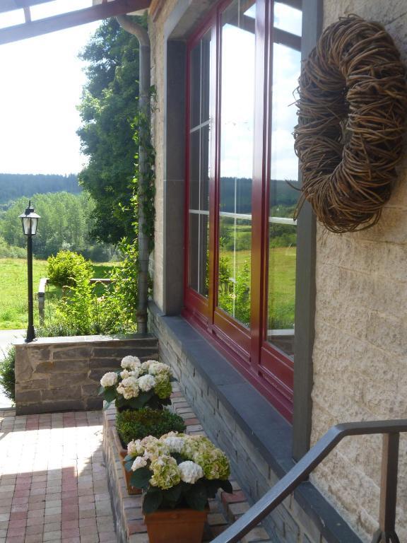 Chalet Sur Lesse Hotel Maissin Esterno foto